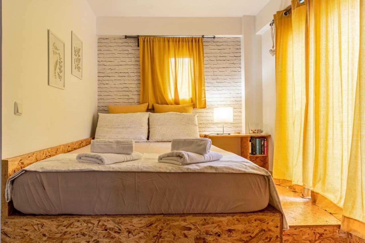 Downtown Charming Studio Kalamata Eksteriør billede